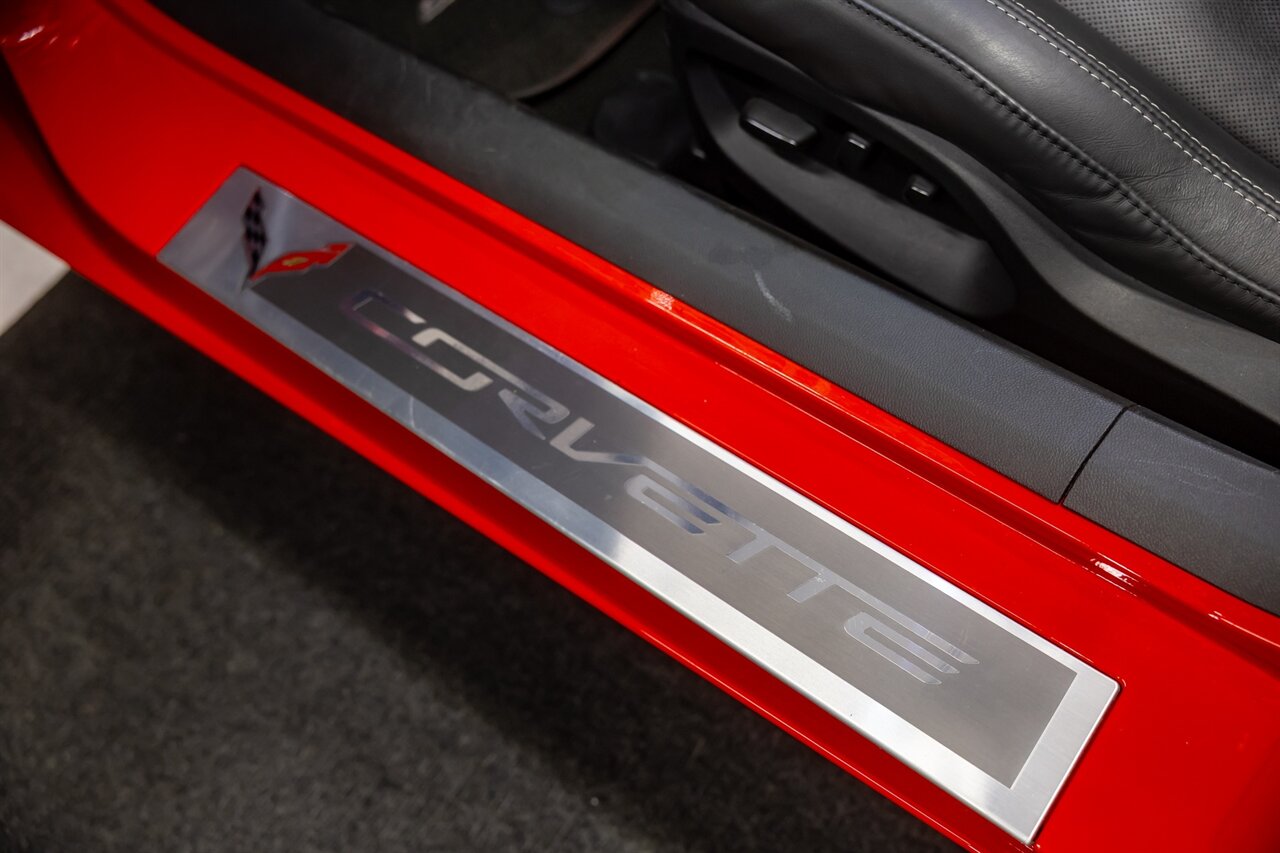 2015 Chevrolet Corvette Stingray   - Photo 43 - Springfield, MO 65802