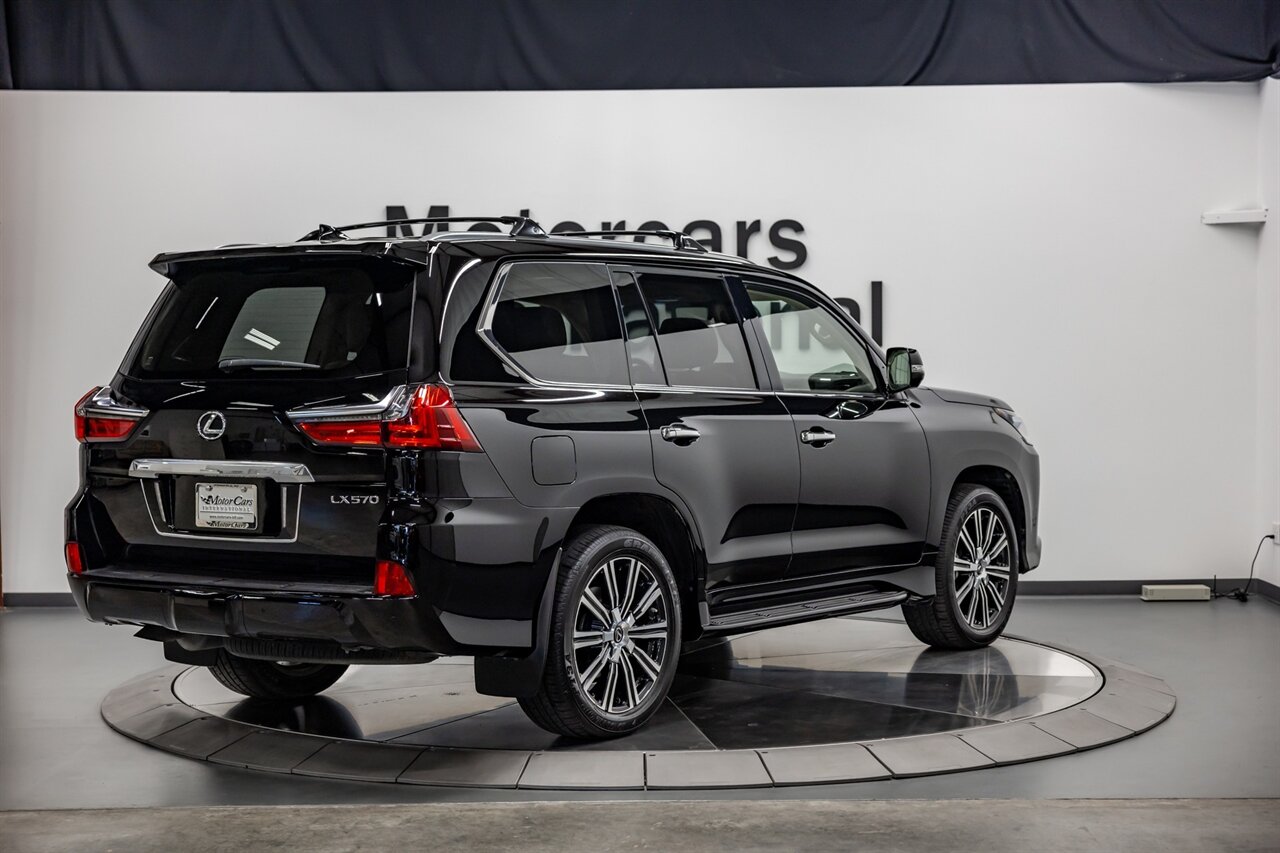 2020 Lexus LX 570 Two-Row   - Photo 4 - Springfield, MO 65802