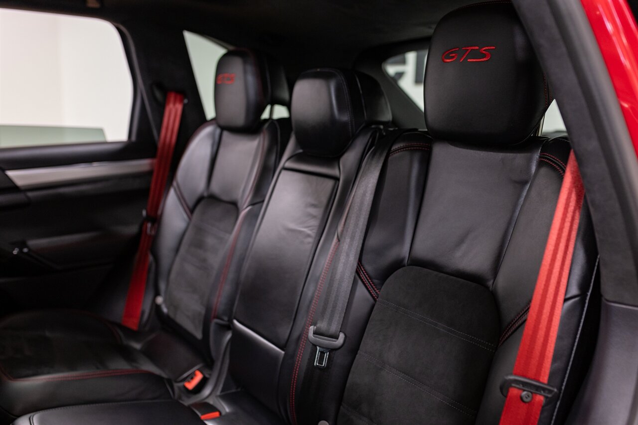 2017 Porsche Cayenne GTS   - Photo 56 - Springfield, MO 65802