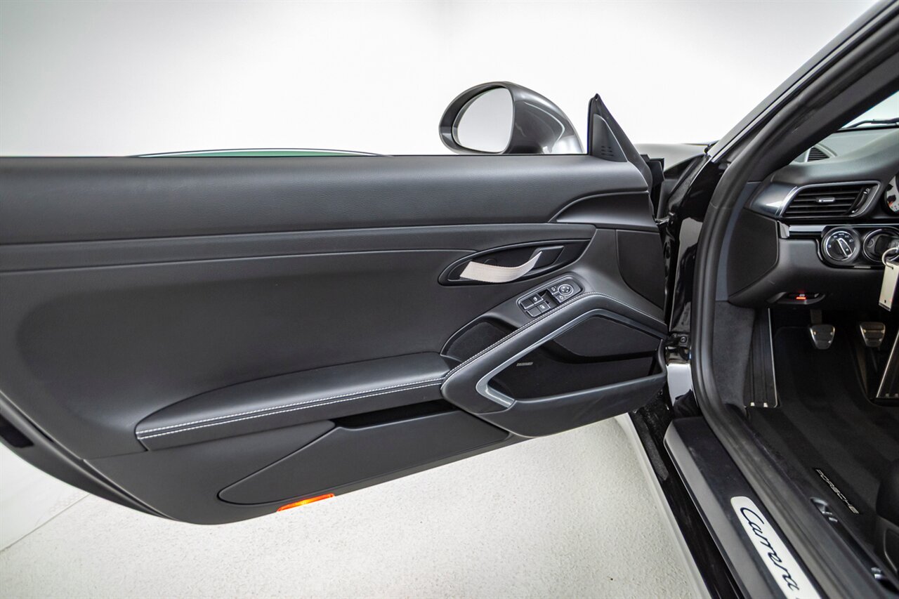 2018 Porsche 911 Carrera T   - Photo 37 - Springfield, MO 65802