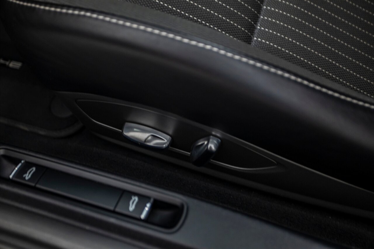 2018 Porsche 911 Carrera T   - Photo 40 - Springfield, MO 65802