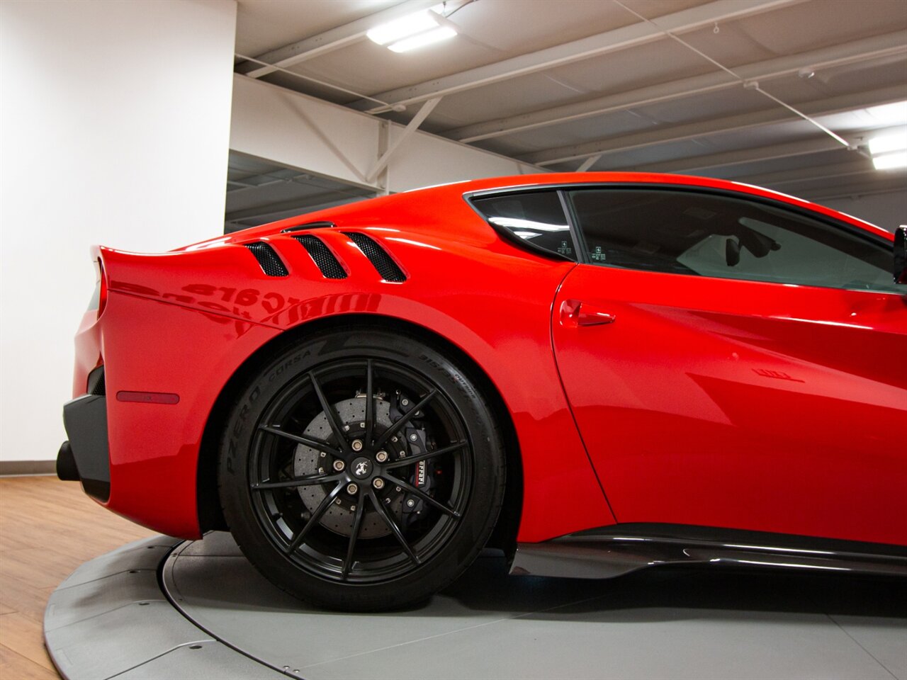 2017 Ferrari F12tdf   - Photo 32 - Springfield, MO 65802