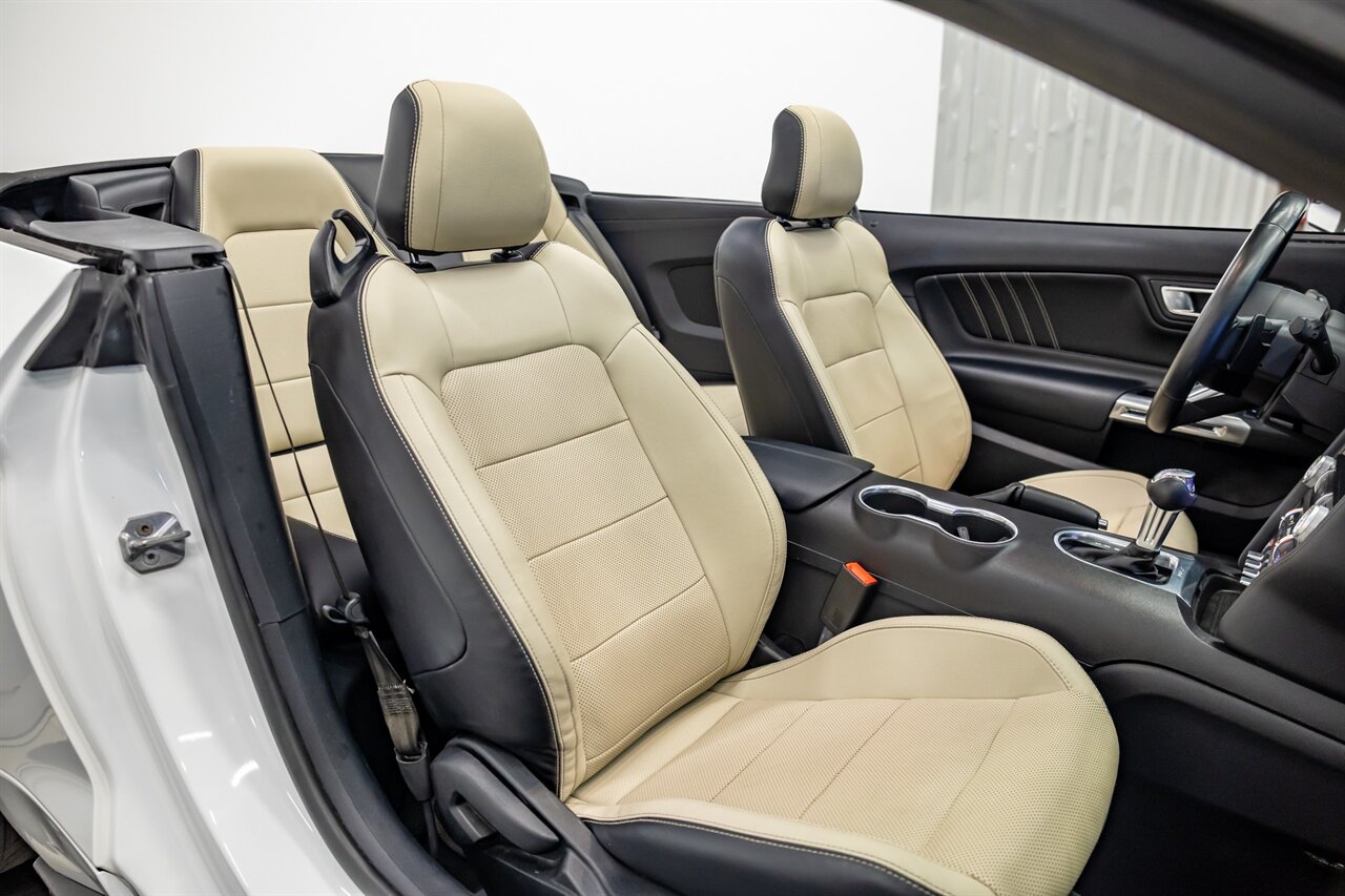 2020 Ford Mustang EcoBoost - Photo 43 - Springfield, MO 65802