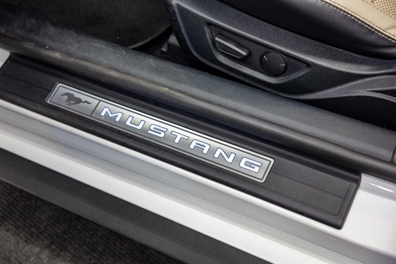 2020 Ford Mustang EcoBoost - Photo 35 - Springfield, MO 65802