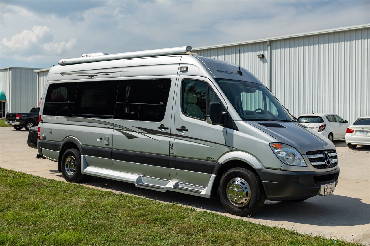 2013 Mercedes-Benz Sprinter 3500 Pleasure Way  PLATEAU TS - Photo 8 - Springfield, MO 65802