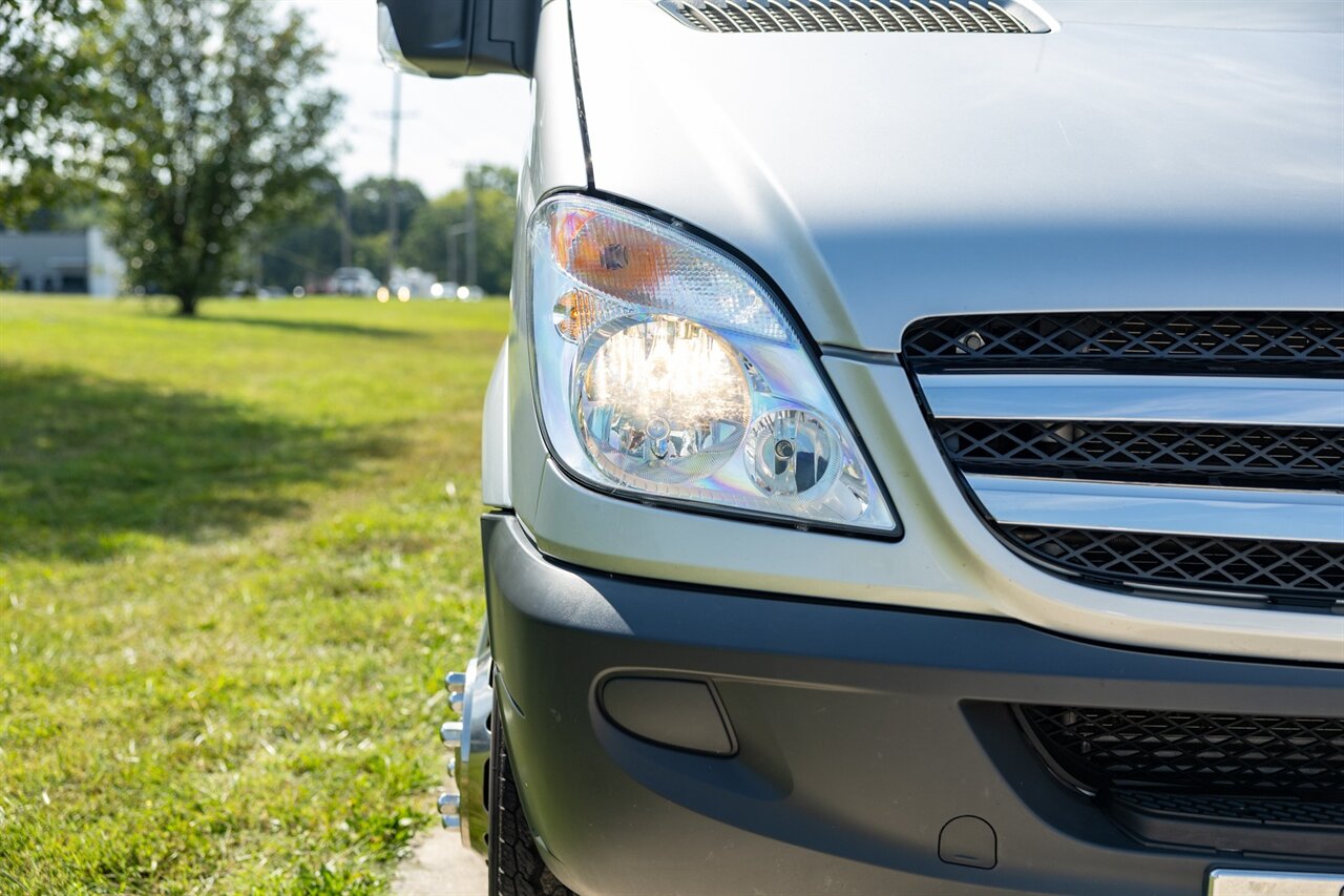 2013 Mercedes-Benz Sprinter 3500 Pleasure Way  PLATEAU TS - Photo 92 - Springfield, MO 65802