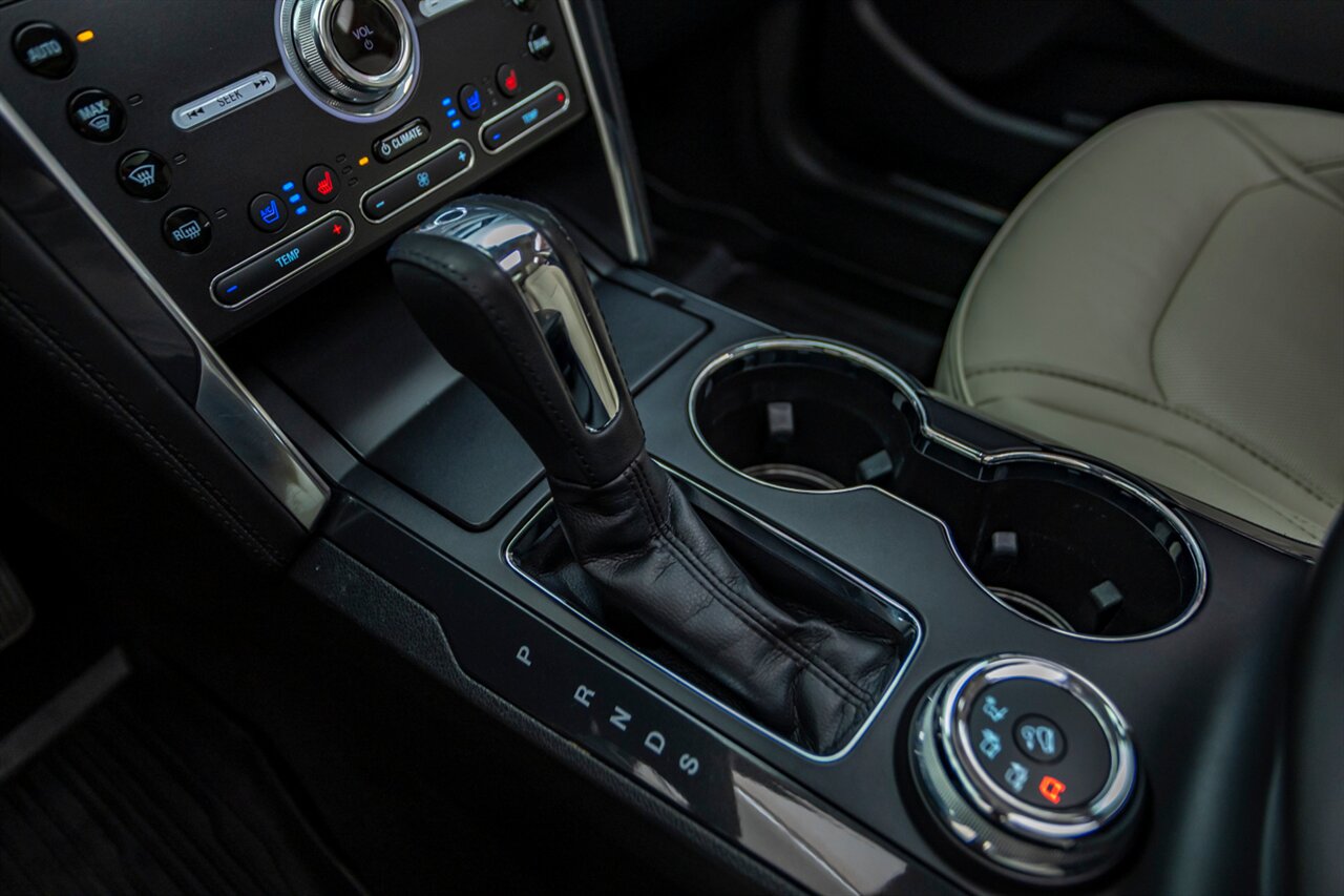 2019 Ford Explorer Platinum - Photo 57 - Springfield, MO 65802