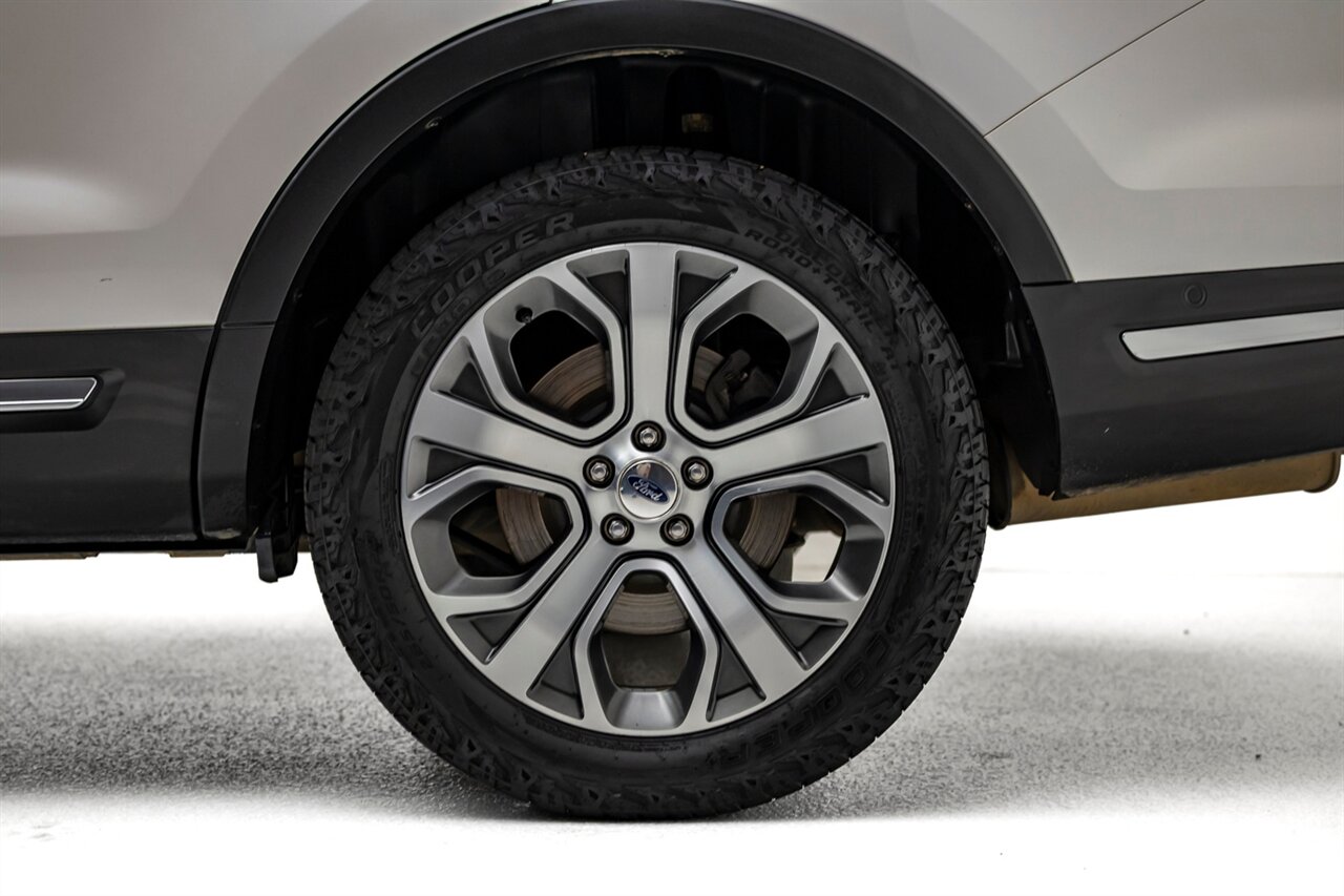 2019 Ford Explorer Platinum - Photo 13 - Springfield, MO 65802
