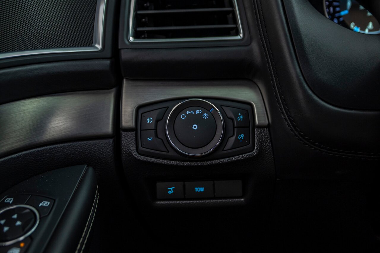 2019 Ford Explorer Platinum - Photo 59 - Springfield, MO 65802