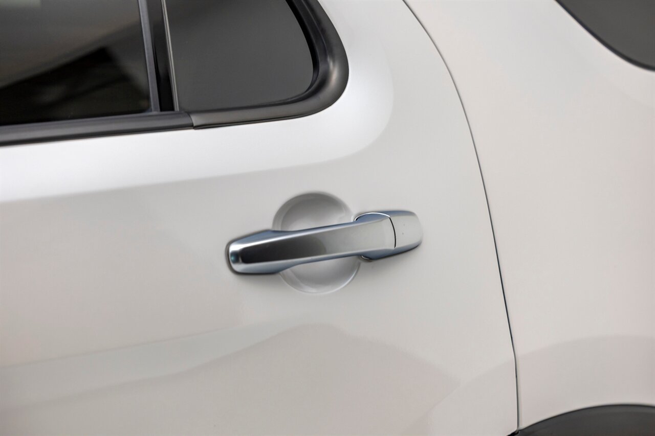 2019 Ford Explorer Platinum - Photo 12 - Springfield, MO 65802