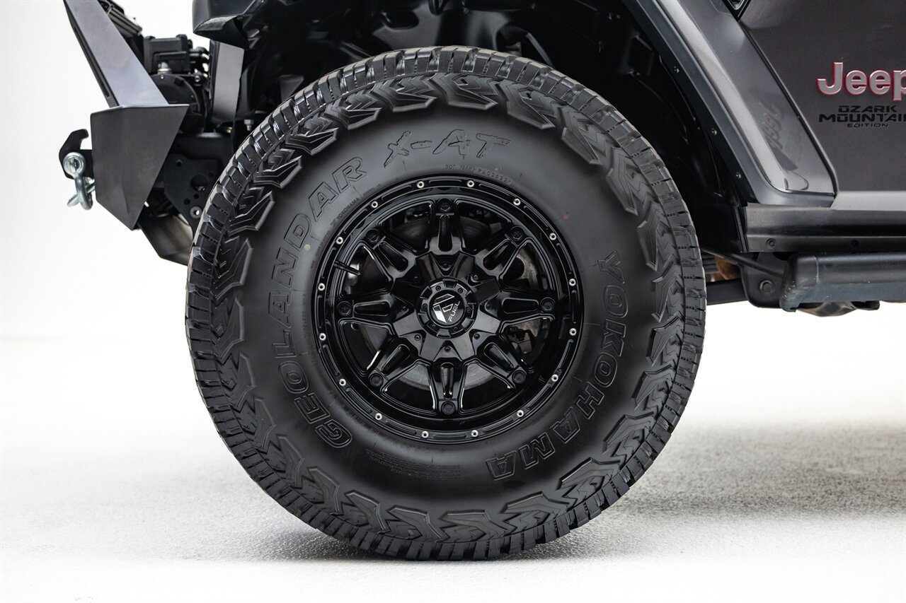 2020 Jeep Gladiator Rubicon   - Photo 13 - Springfield, MO 65802