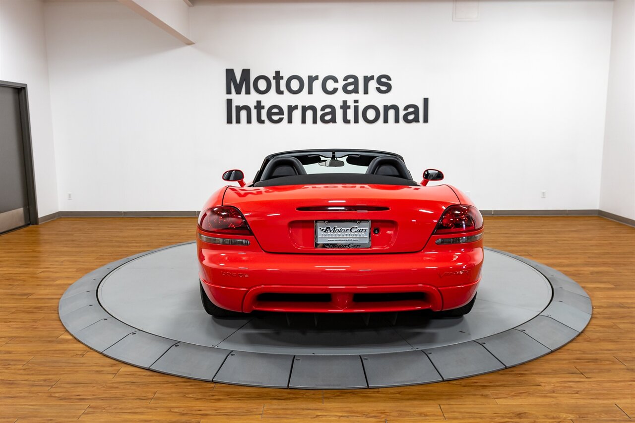 2005 Dodge Viper SRT-10   - Photo 50 - Springfield, MO 65802