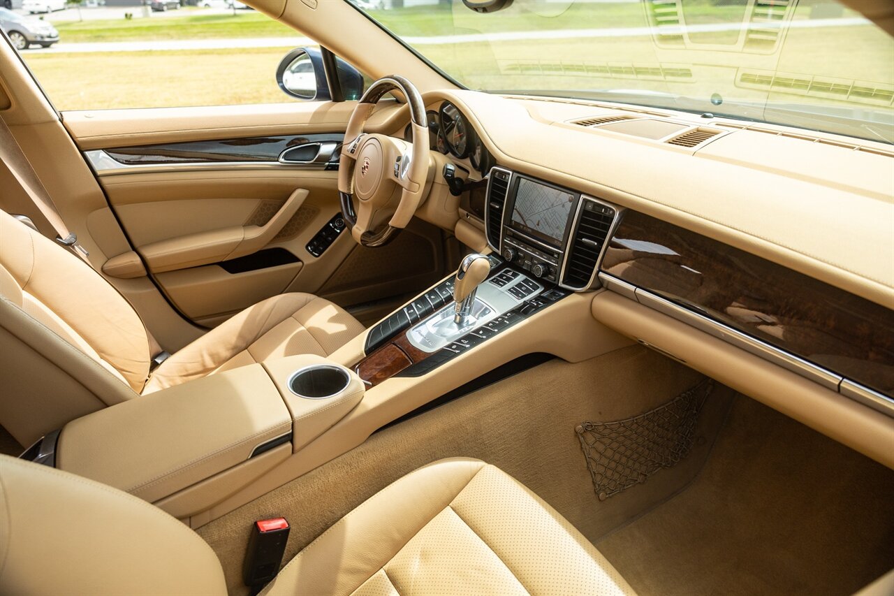 2011 Porsche Panamera 4 - Photo 43 - Springfield, MO 65802