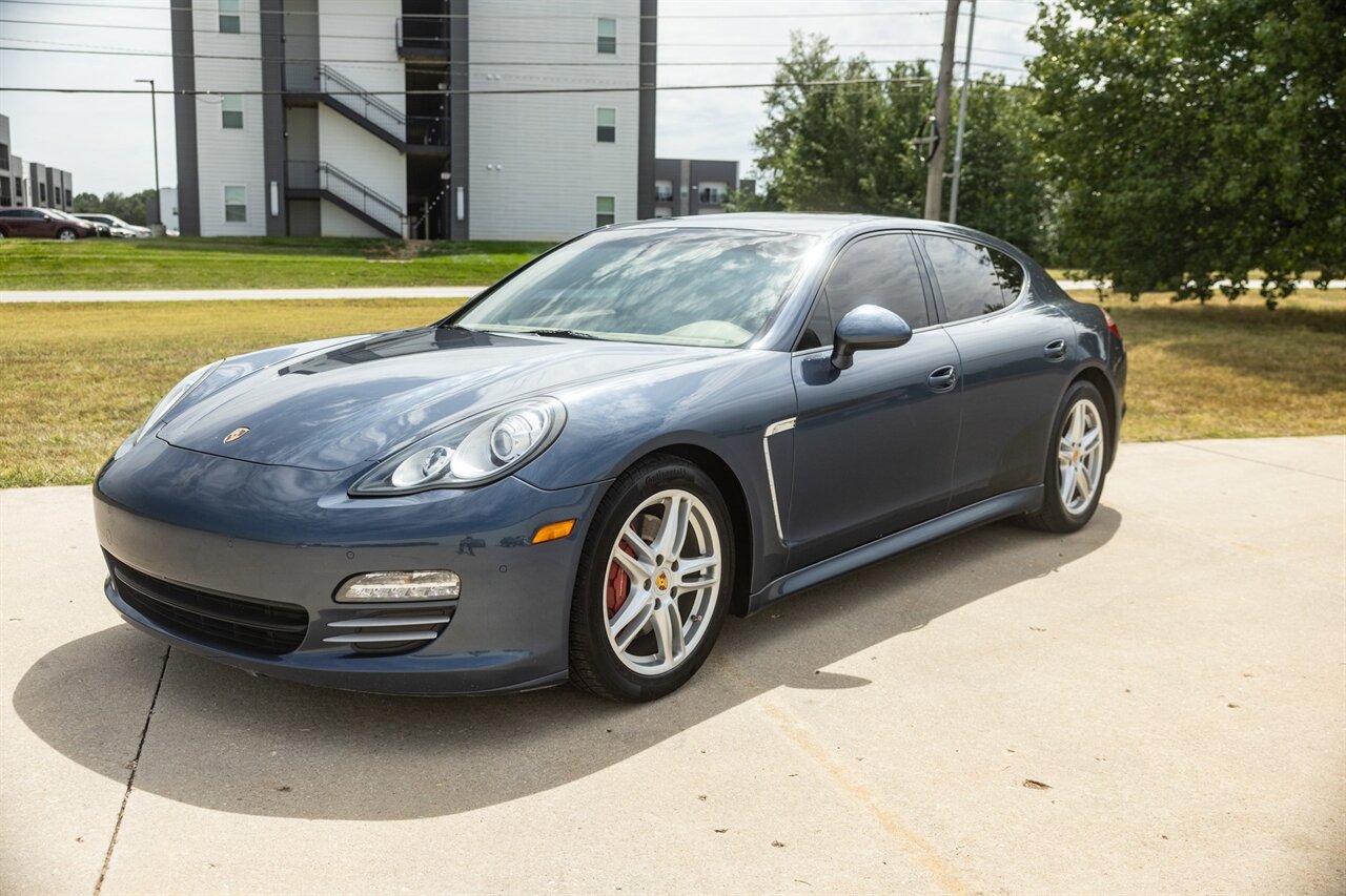 2011 Porsche Panamera 4 - Photo 1 - Springfield, MO 65802