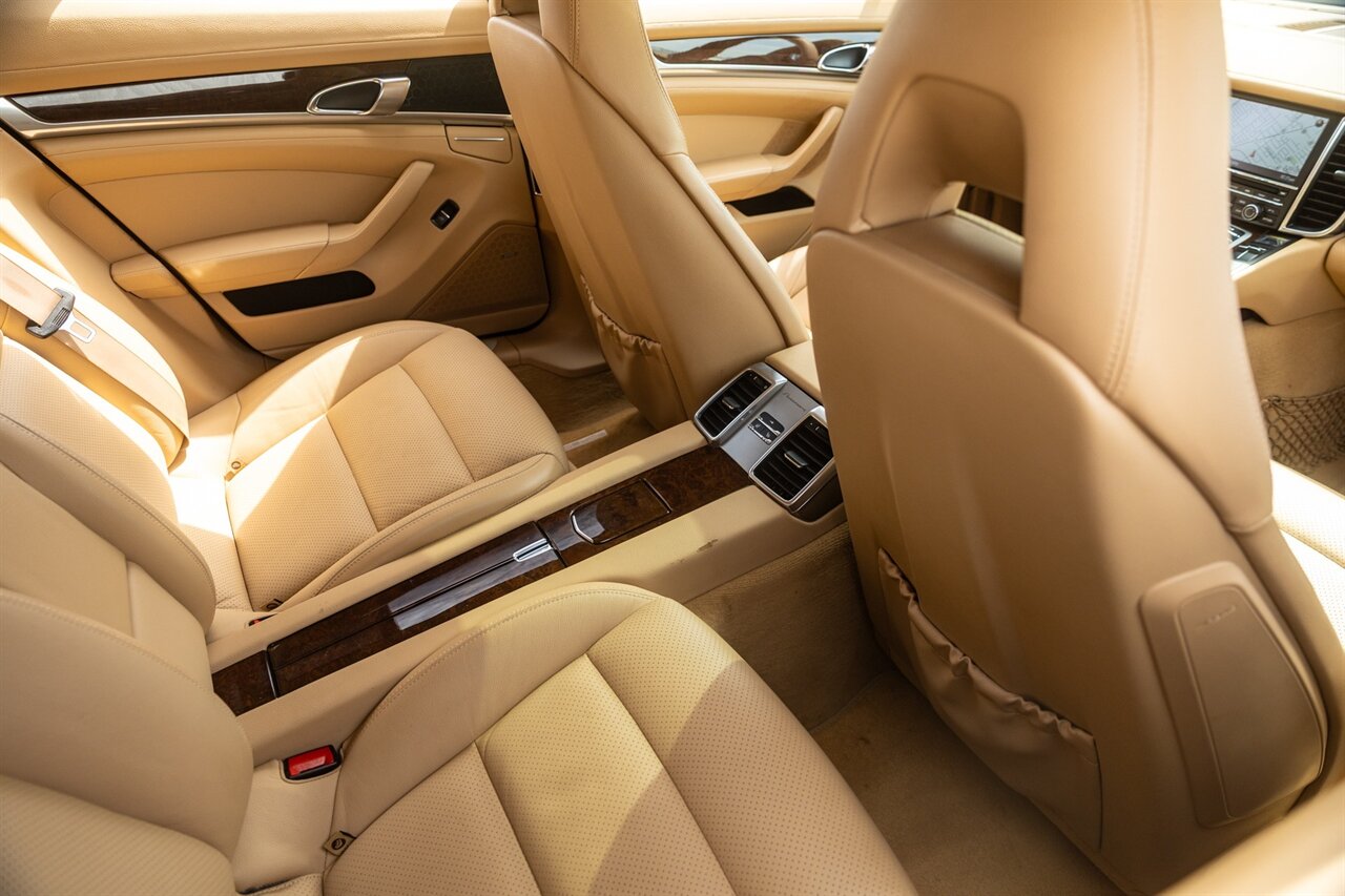 2011 Porsche Panamera 4 - Photo 50 - Springfield, MO 65802