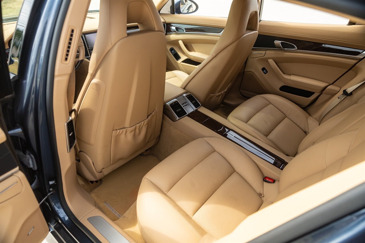 2011 Porsche Panamera 4 - Photo 30 - Springfield, MO 65802