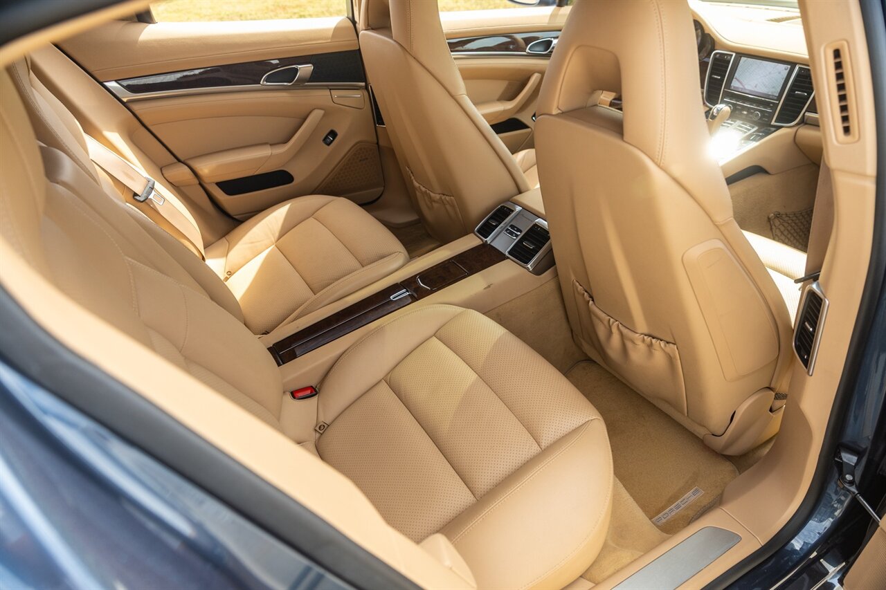 2011 Porsche Panamera 4 - Photo 51 - Springfield, MO 65802