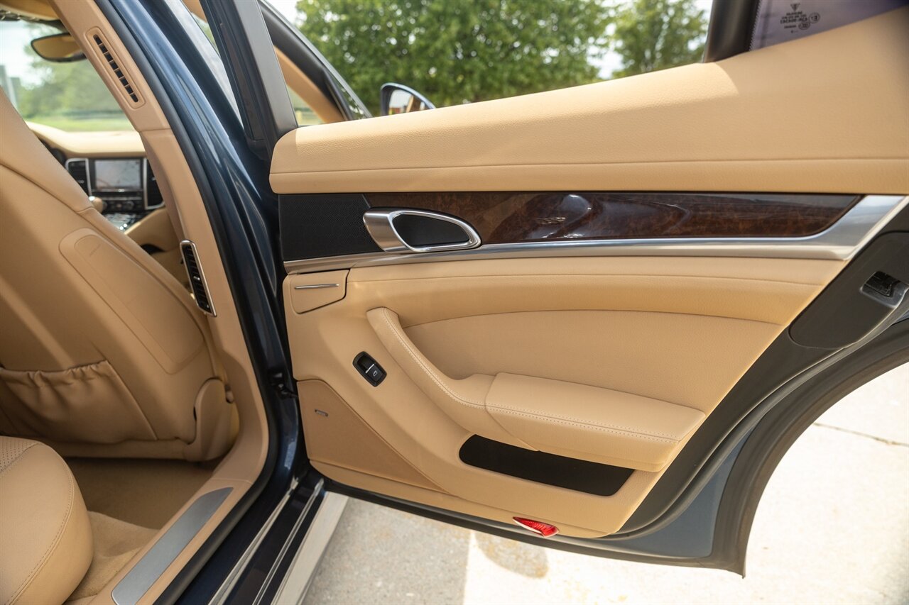 2011 Porsche Panamera 4 - Photo 52 - Springfield, MO 65802