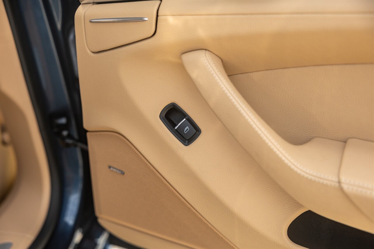 2011 Porsche Panamera 4 - Photo 54 - Springfield, MO 65802