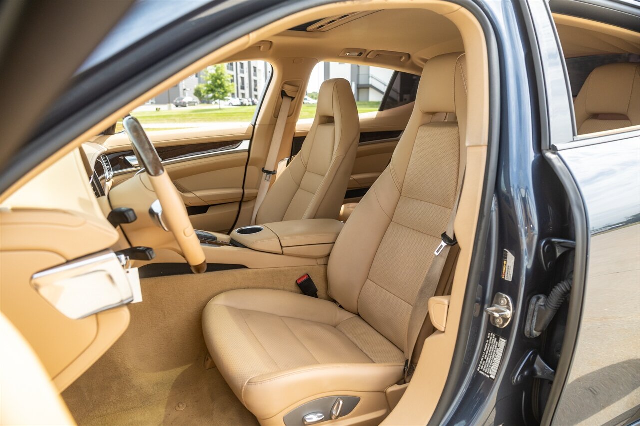 2011 Porsche Panamera 4 - Photo 15 - Springfield, MO 65802