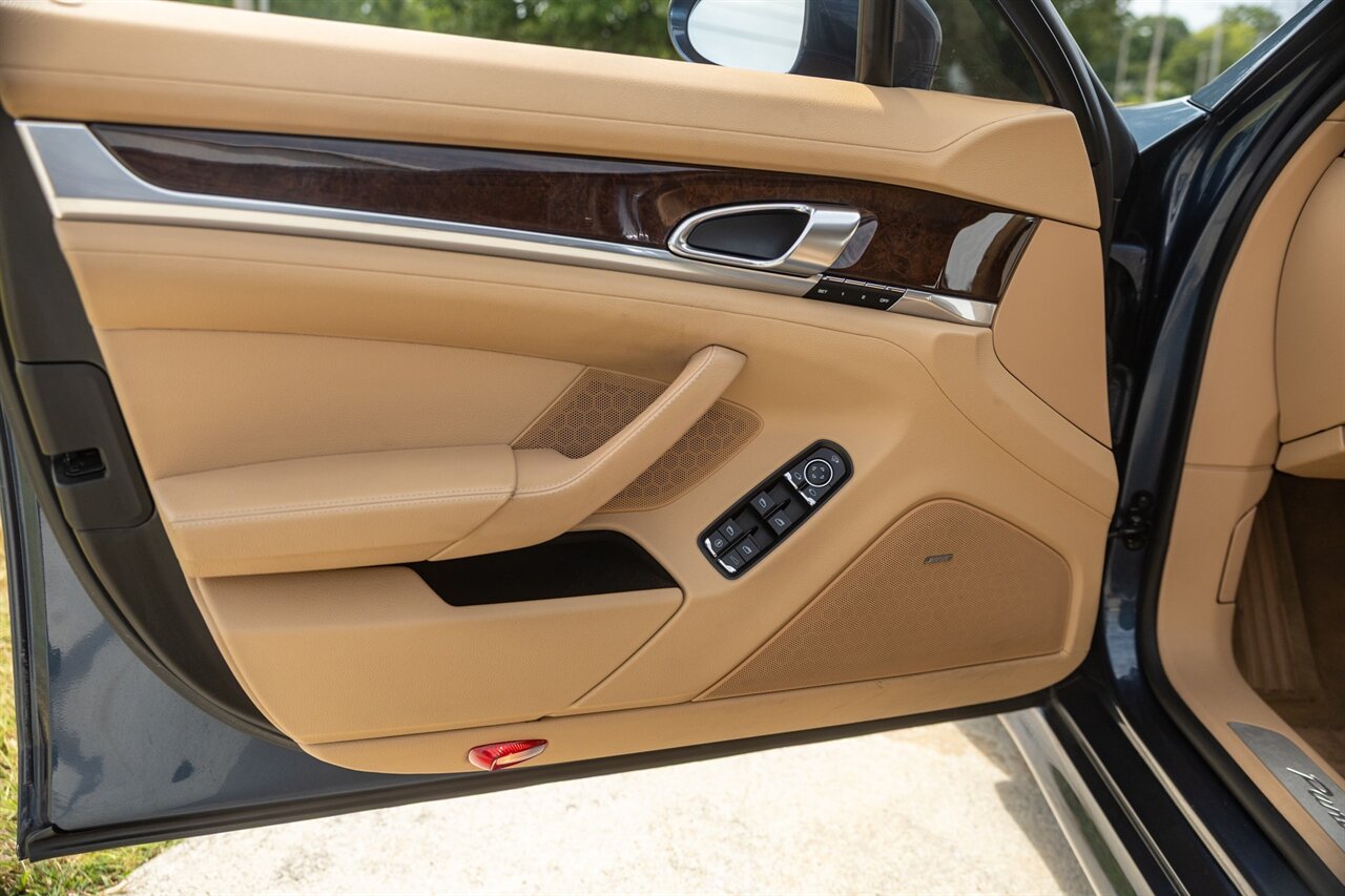 2011 Porsche Panamera 4 - Photo 26 - Springfield, MO 65802