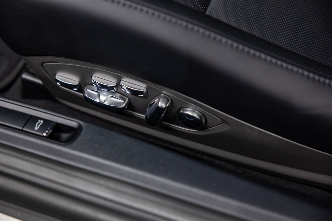 2021 Porsche 718 Cayman T   - Photo 38 - Springfield, MO 65802