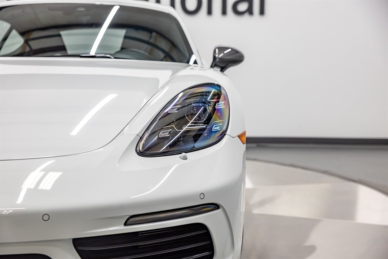 2021 Porsche 718 Cayman T   - Photo 13 - Springfield, MO 65802