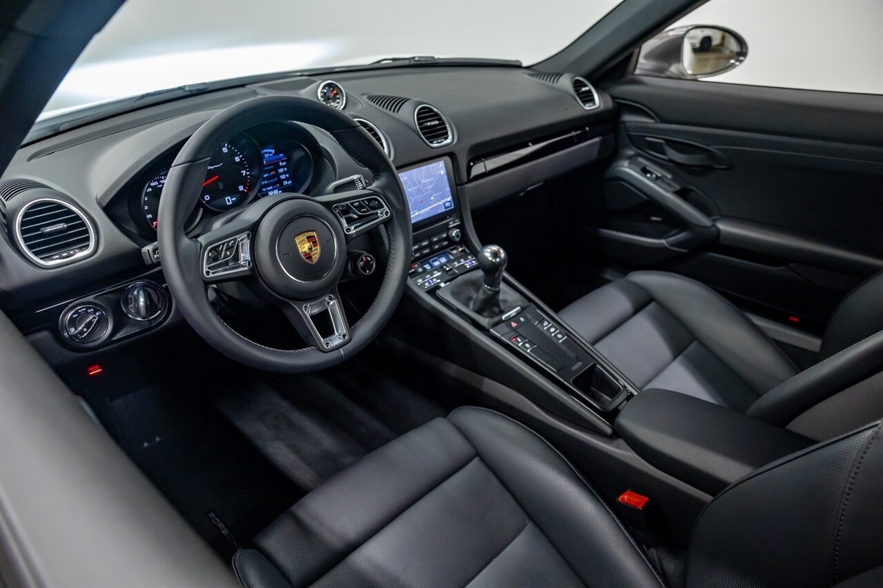 2021 Porsche 718 Cayman T   - Photo 35 - Springfield, MO 65802