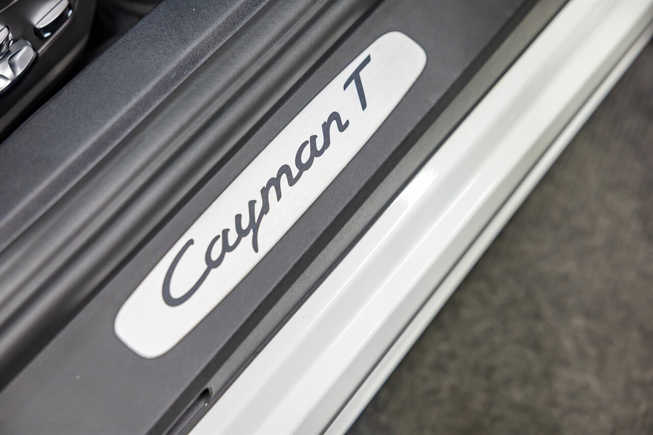 2021 Porsche 718 Cayman T   - Photo 48 - Springfield, MO 65802