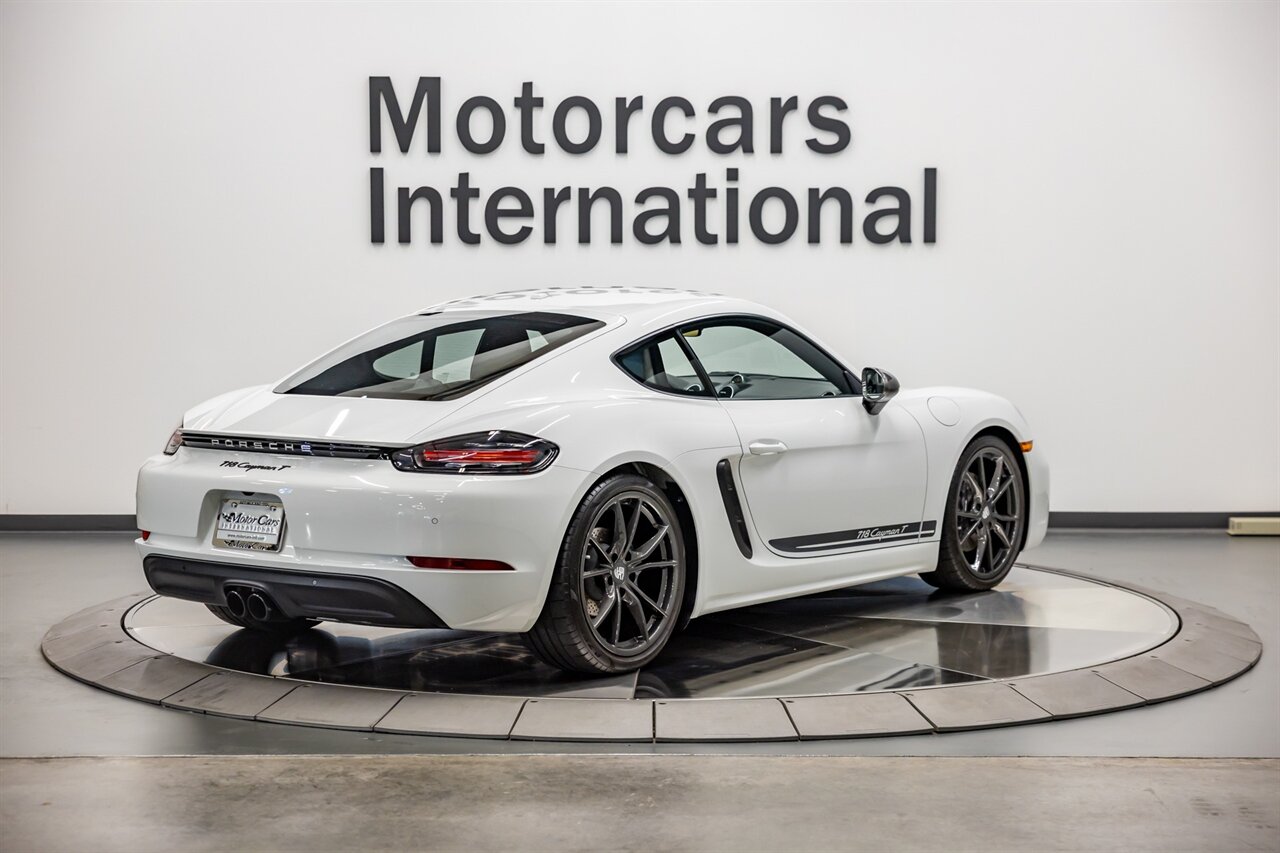 2021 Porsche 718 Cayman T   - Photo 6 - Springfield, MO 65802