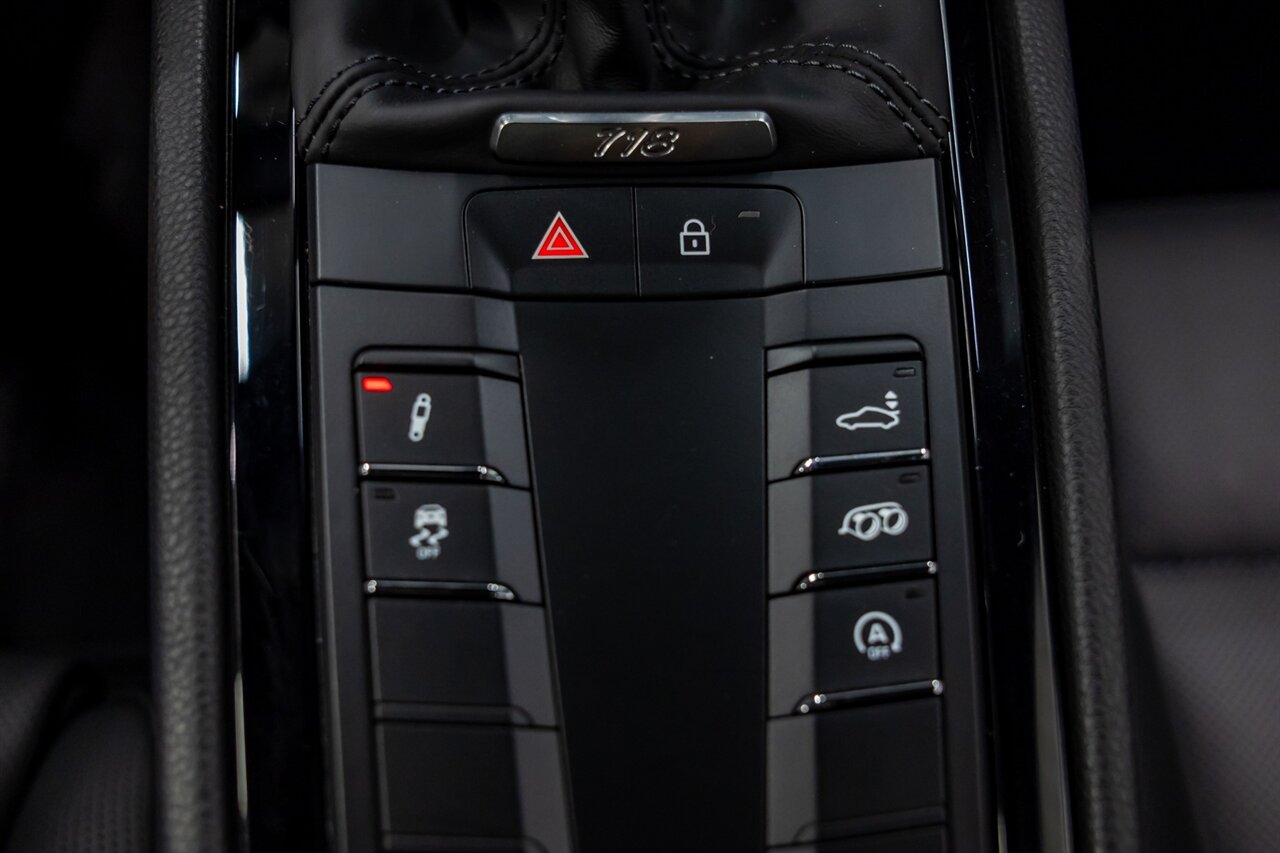 2021 Porsche 718 Cayman T   - Photo 30 - Springfield, MO 65802