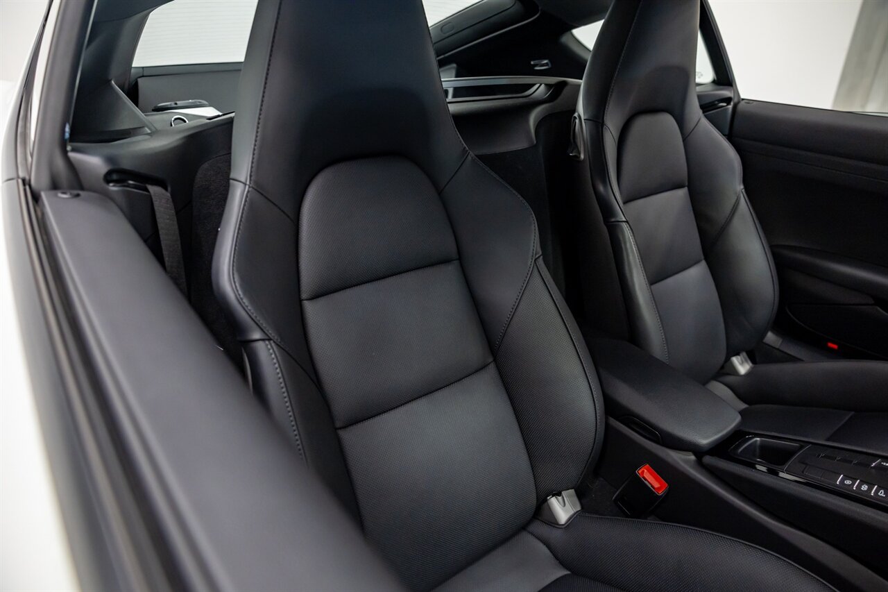 2021 Porsche 718 Cayman T   - Photo 43 - Springfield, MO 65802