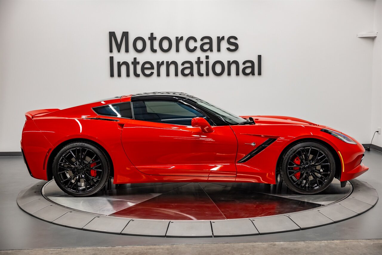 2017 Chevrolet Corvette Stingray   - Photo 7 - Springfield, MO 65802