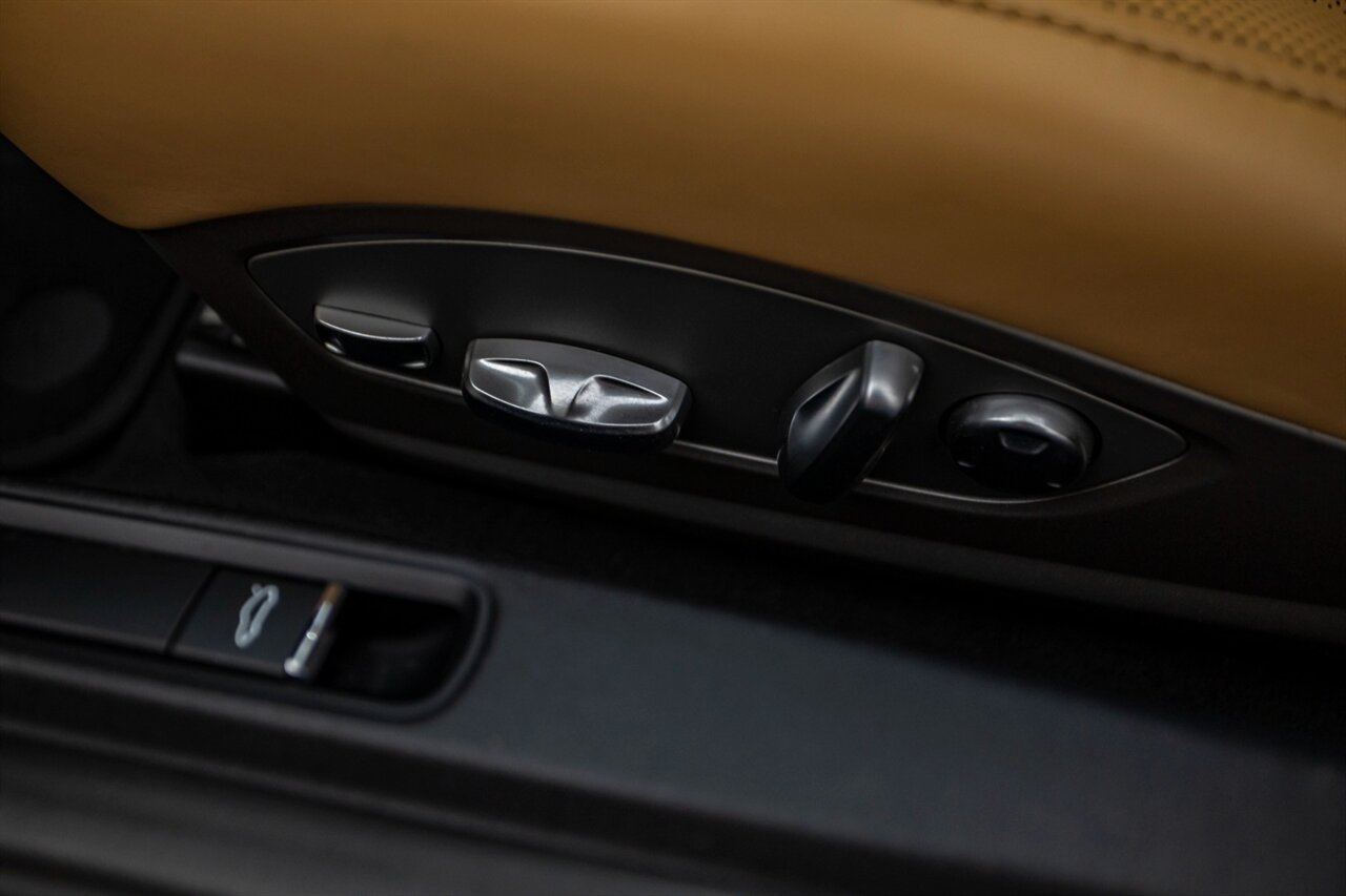 2017 Porsche 911 Carrera 4S - Photo 33 - Springfield, MO 65802