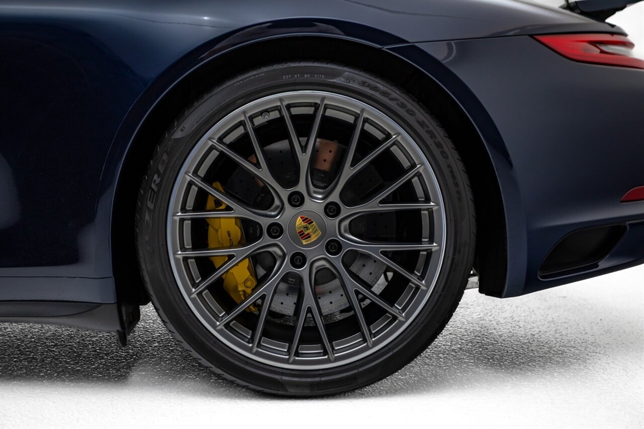 2017 Porsche 911 Carrera 4S - Photo 14 - Springfield, MO 65802