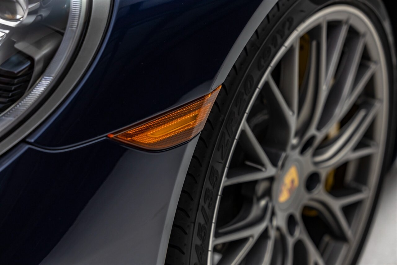 2017 Porsche 911 Carrera 4S - Photo 10 - Springfield, MO 65802