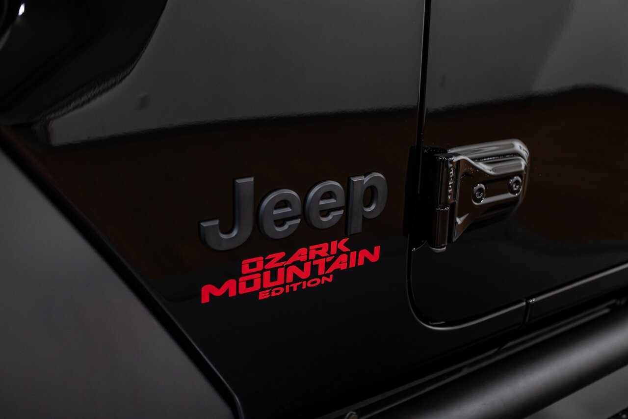 2023 Jeep Wrangler Unlimited Sport   - Photo 15 - Springfield, MO 65802