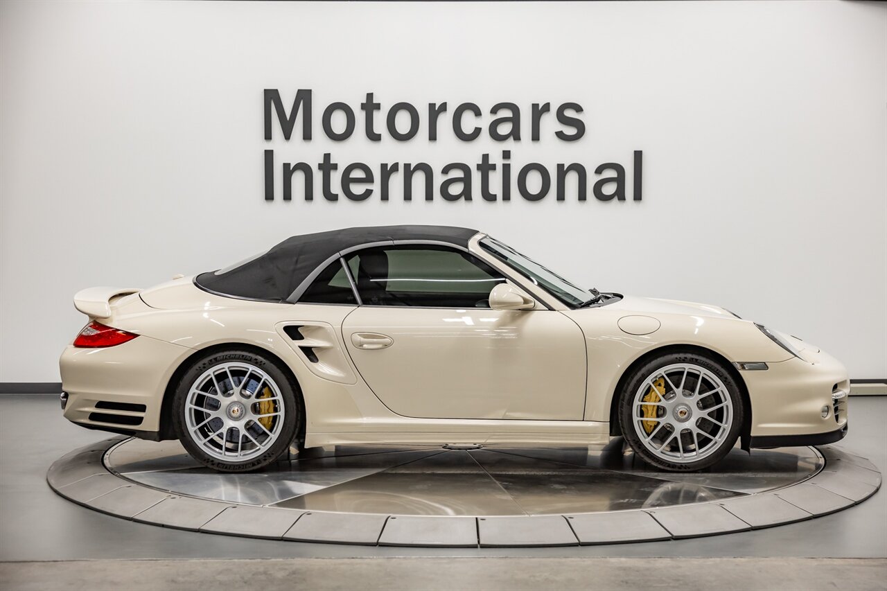 2011 Porsche 911 Turbo S   - Photo 8 - Springfield, MO 65802