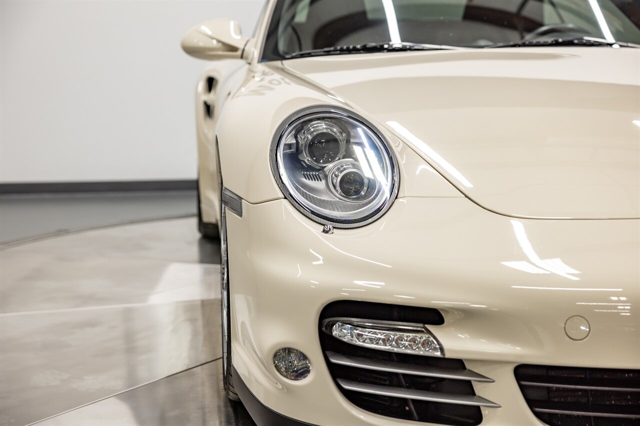 2011 Porsche 911 Turbo S   - Photo 12 - Springfield, MO 65802