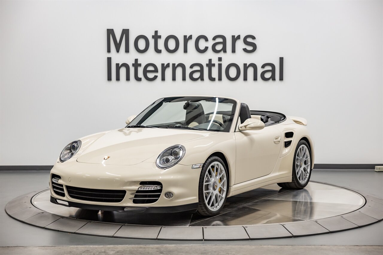 2011 Porsche 911 Turbo S   - Photo 1 - Springfield, MO 65802