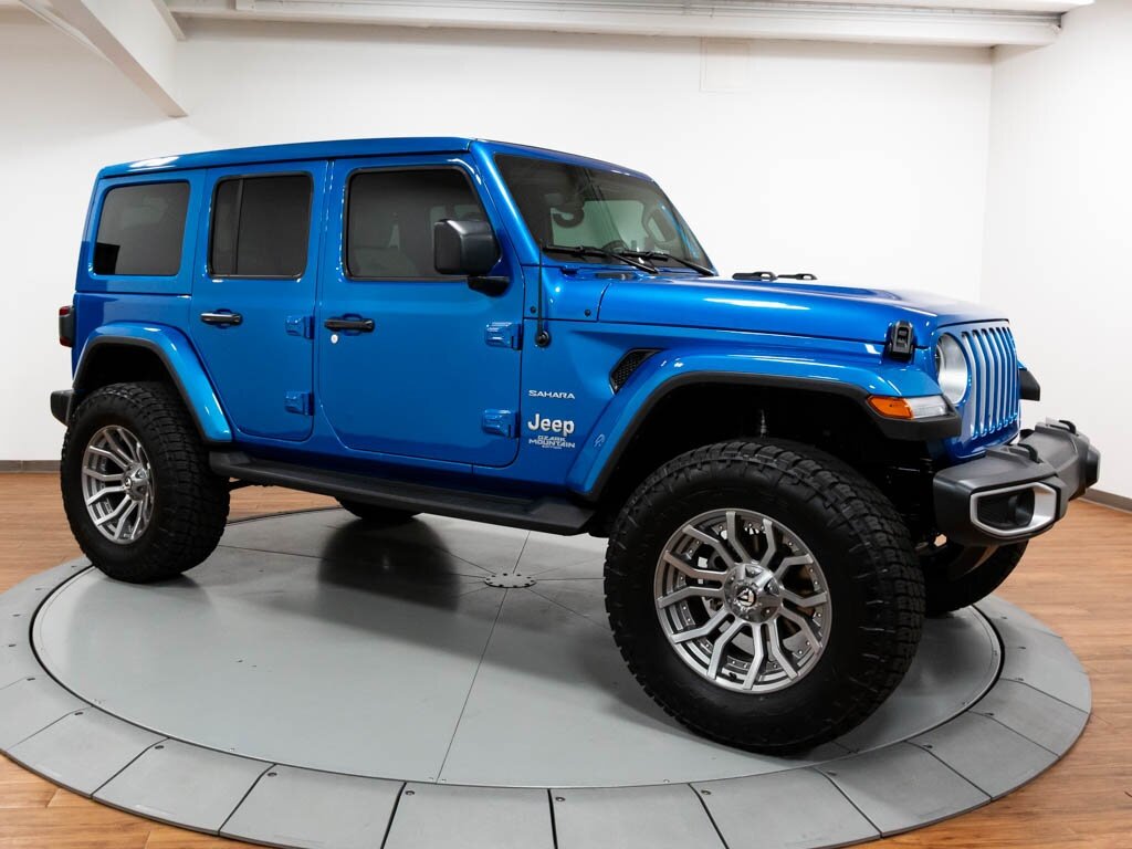 2021 Jeep Wrangler Unlimited Sahara  Ozark Mountain Edition - Photo 9 - Springfield, MO 65802