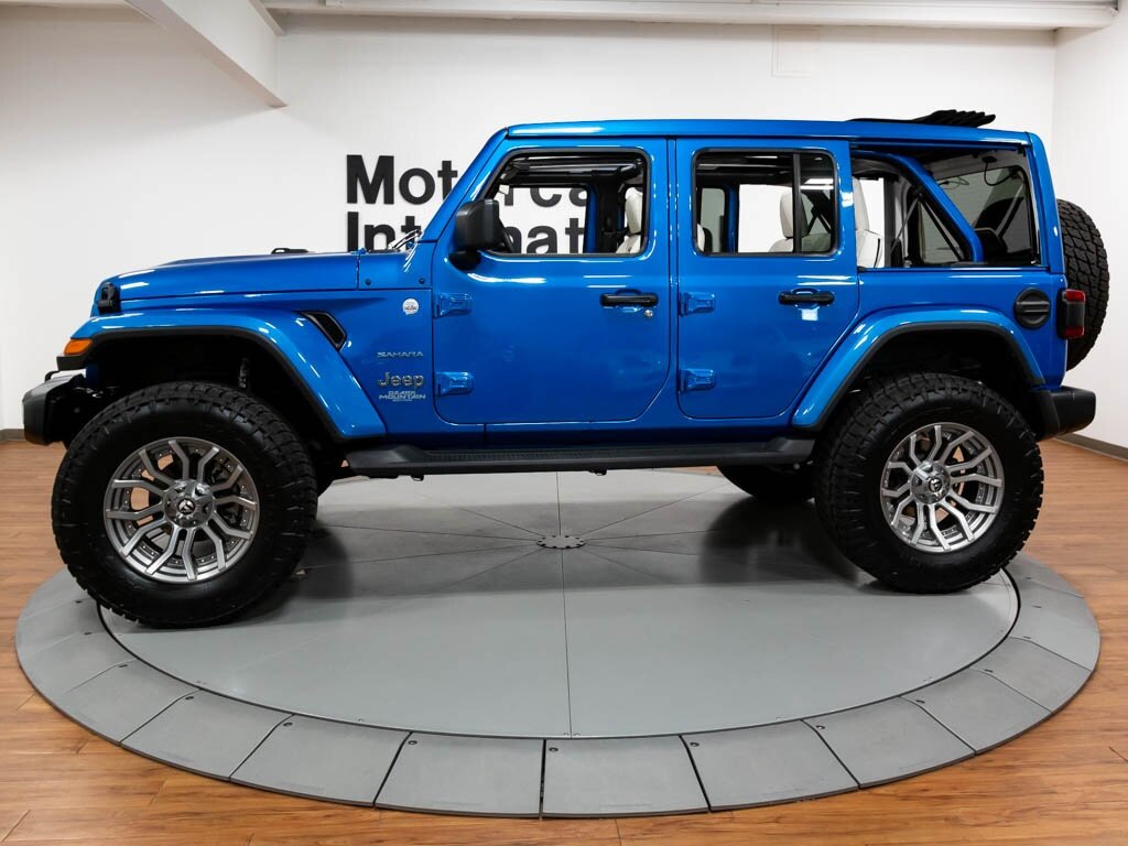 2021 Jeep Wrangler Unlimited Sahara  Ozark Mountain Edition - Photo 13 - Springfield, MO 65802