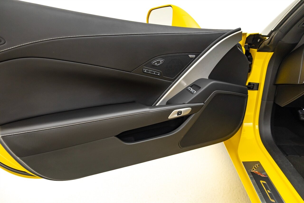 2014 Chevrolet Corvette Stingray Z51   - Photo 40 - Springfield, MO 65802