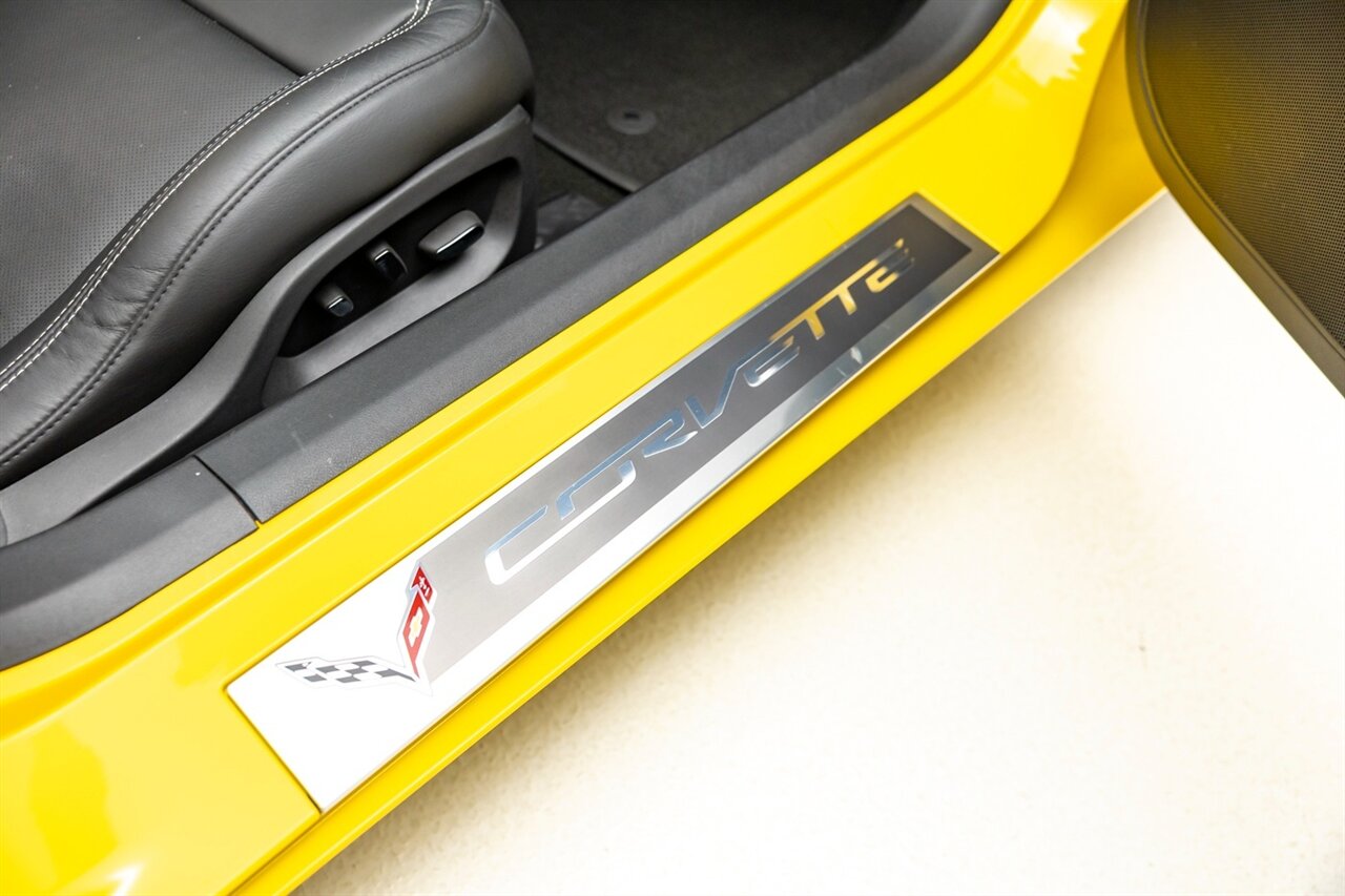 2014 Chevrolet Corvette Stingray Z51   - Photo 35 - Springfield, MO 65802