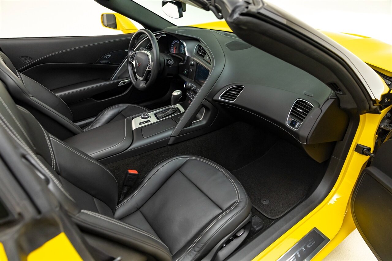 2014 Chevrolet Corvette Stingray Z51   - Photo 31 - Springfield, MO 65802