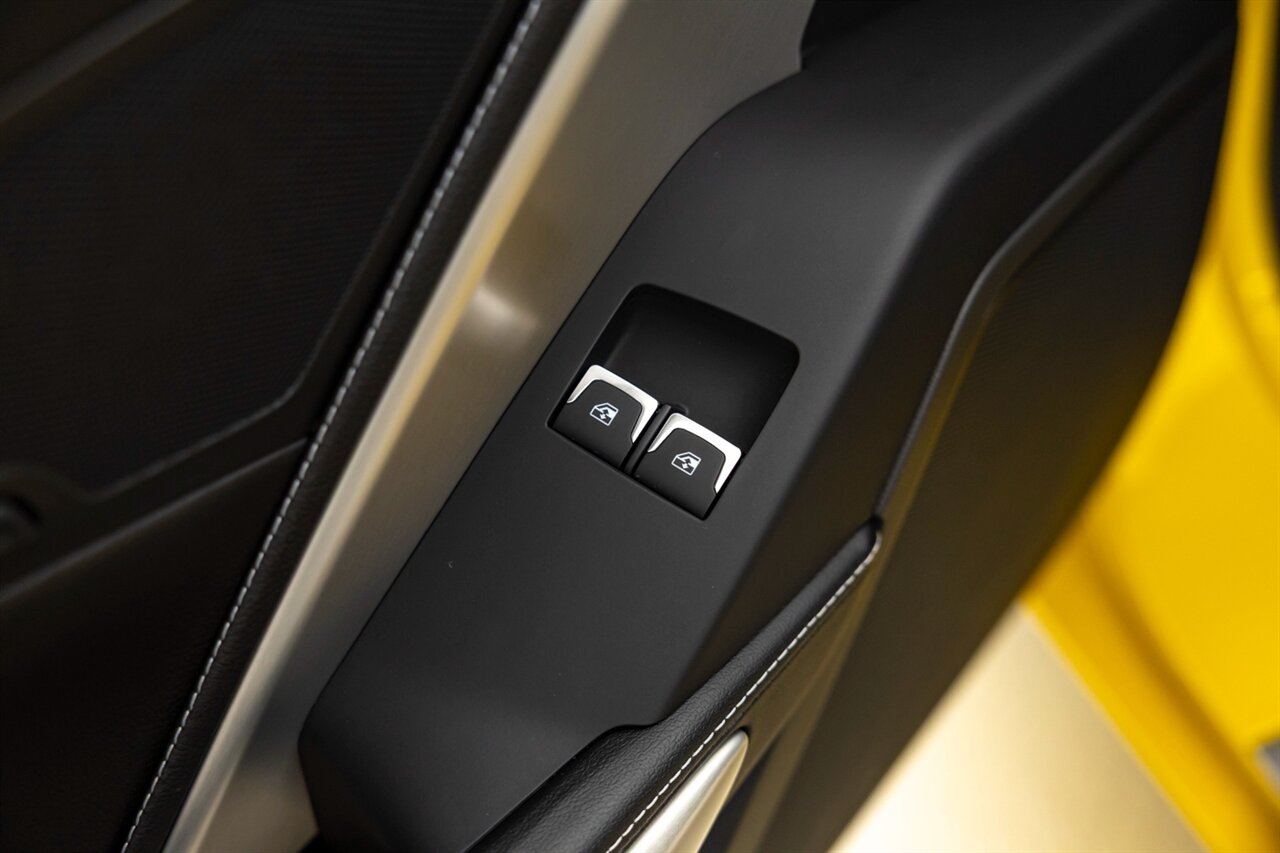 2014 Chevrolet Corvette Stingray Z51   - Photo 42 - Springfield, MO 65802