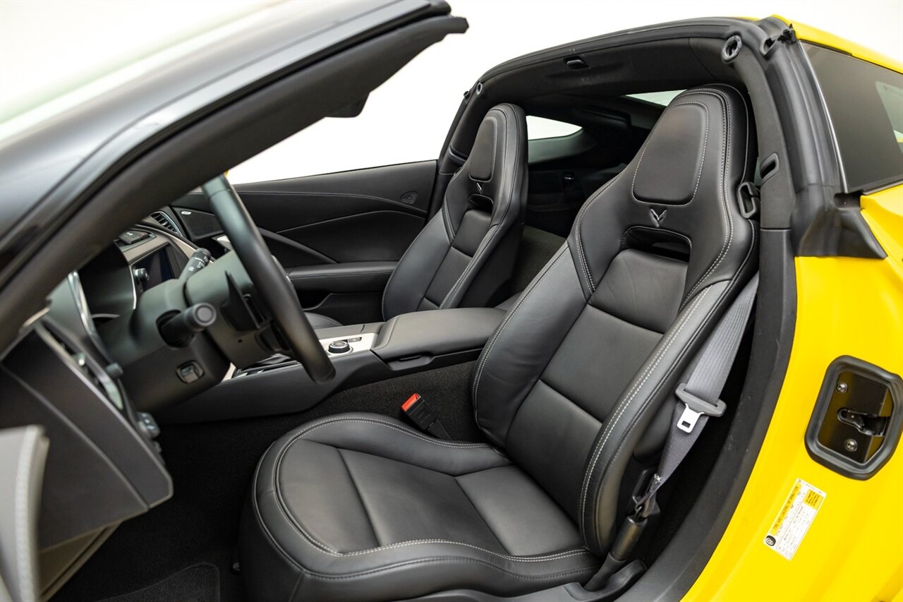 2014 Chevrolet Corvette Stingray Z51   - Photo 27 - Springfield, MO 65802