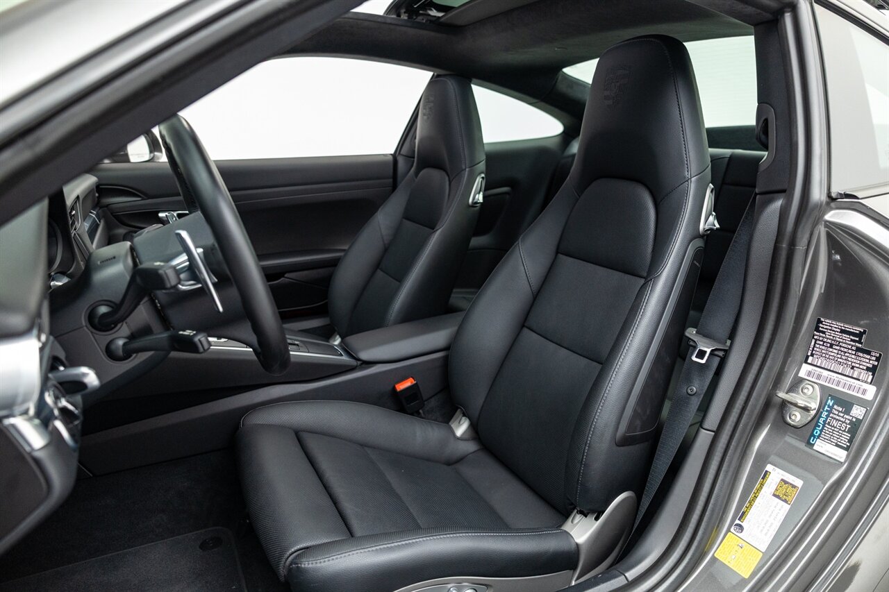 2016 Porsche 911 Carrera 4S   - Photo 16 - Springfield, MO 65802