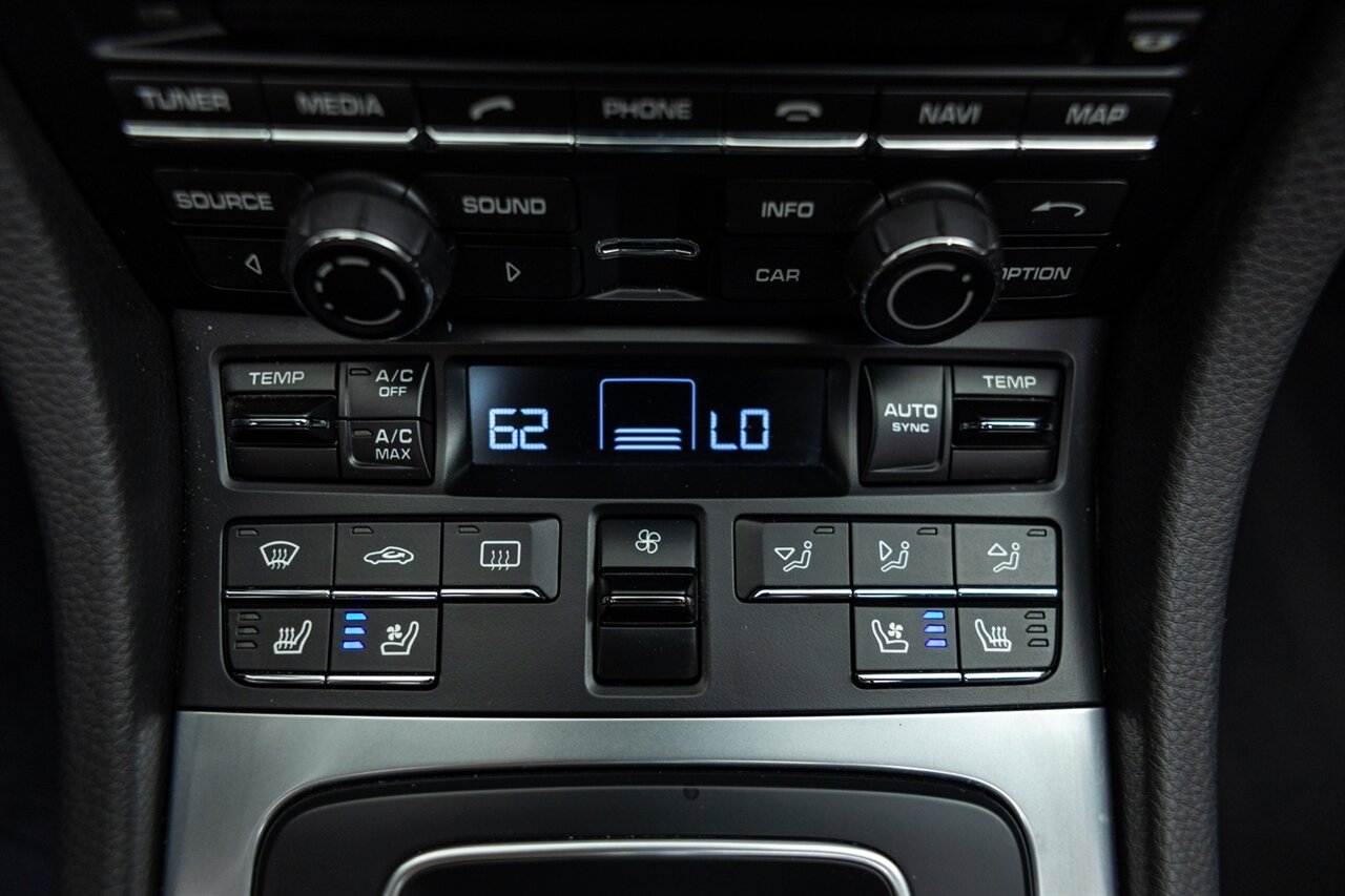 2016 Porsche 911 Carrera 4S   - Photo 41 - Springfield, MO 65802