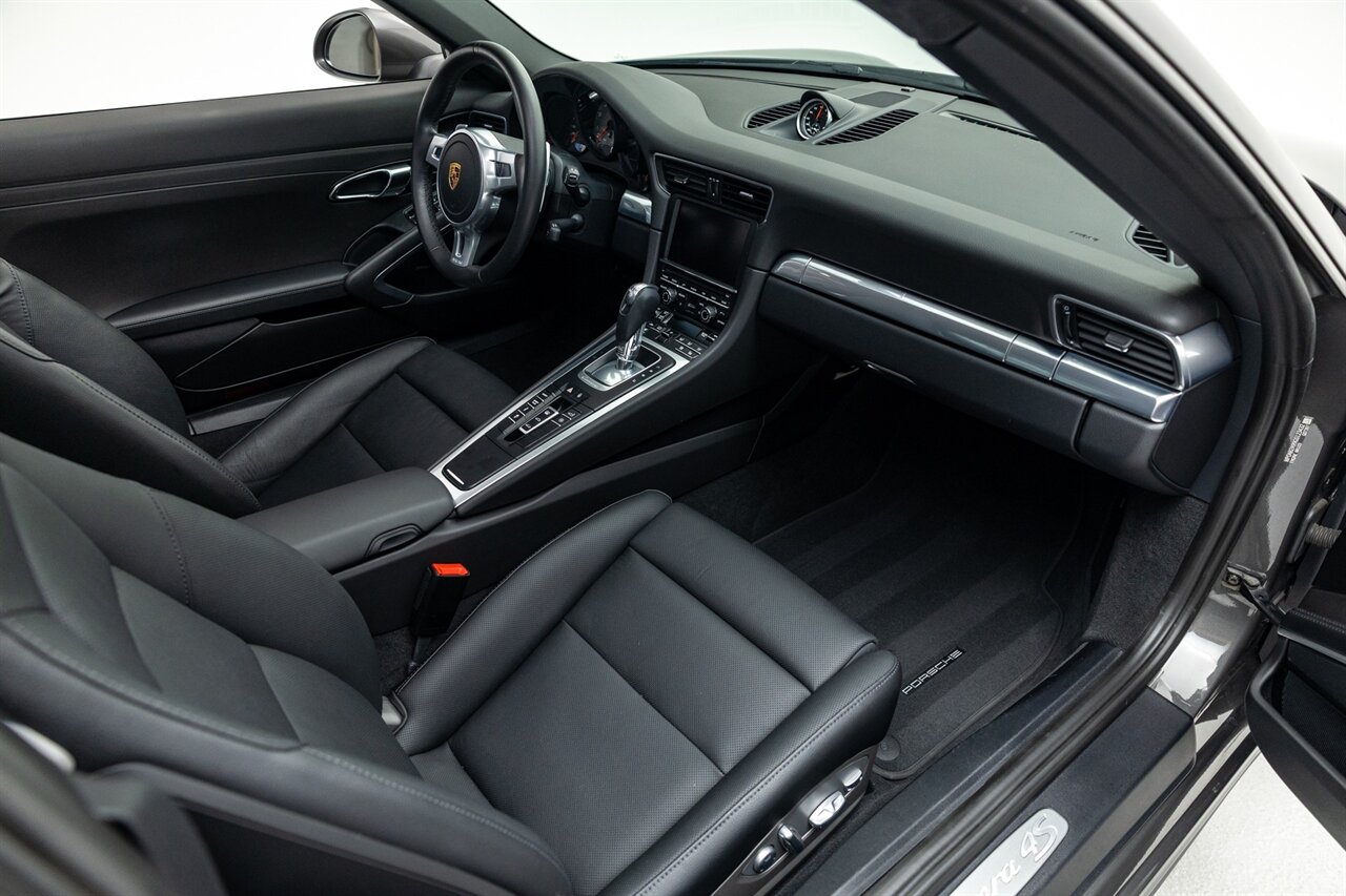 2016 Porsche 911 Carrera 4S   - Photo 27 - Springfield, MO 65802